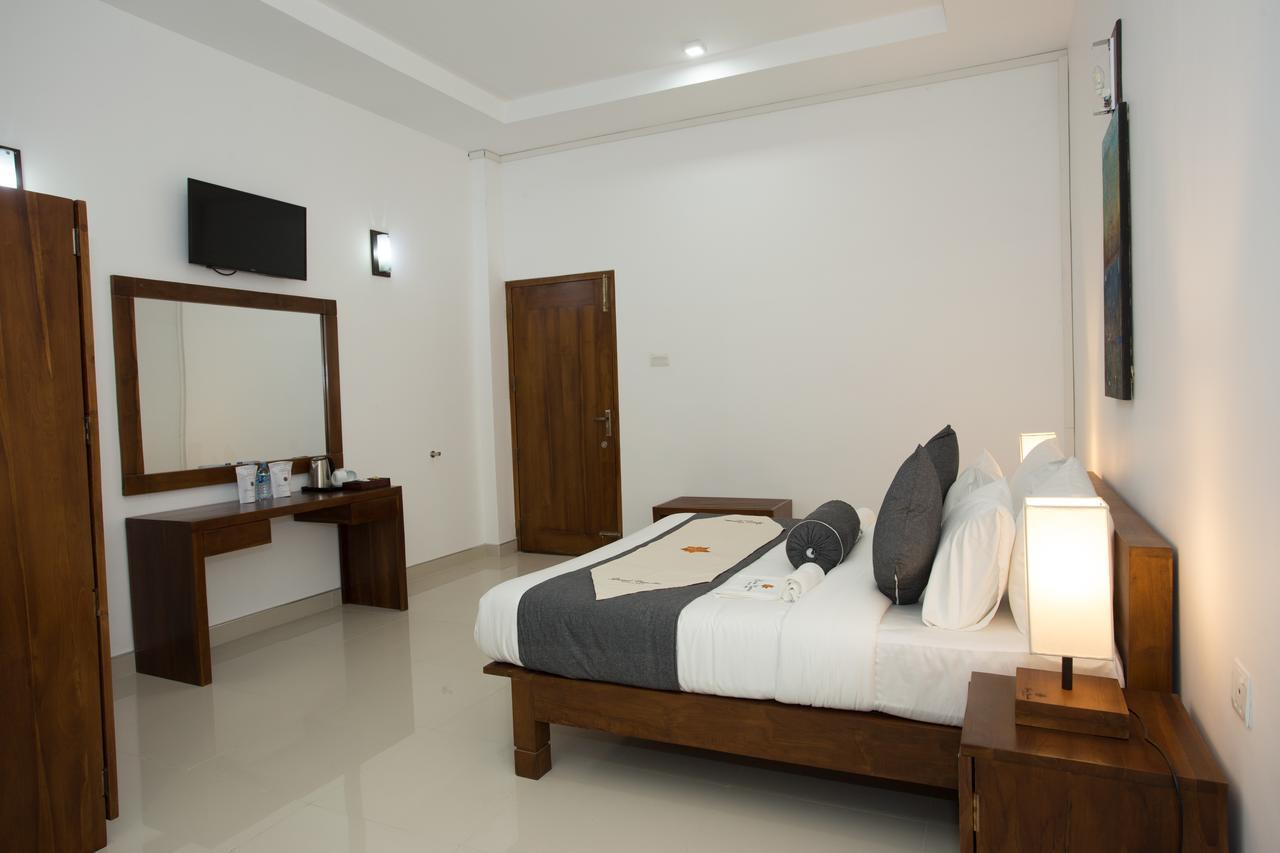 Grand Camellia Hotel Нувара-Элия Экстерьер фото
