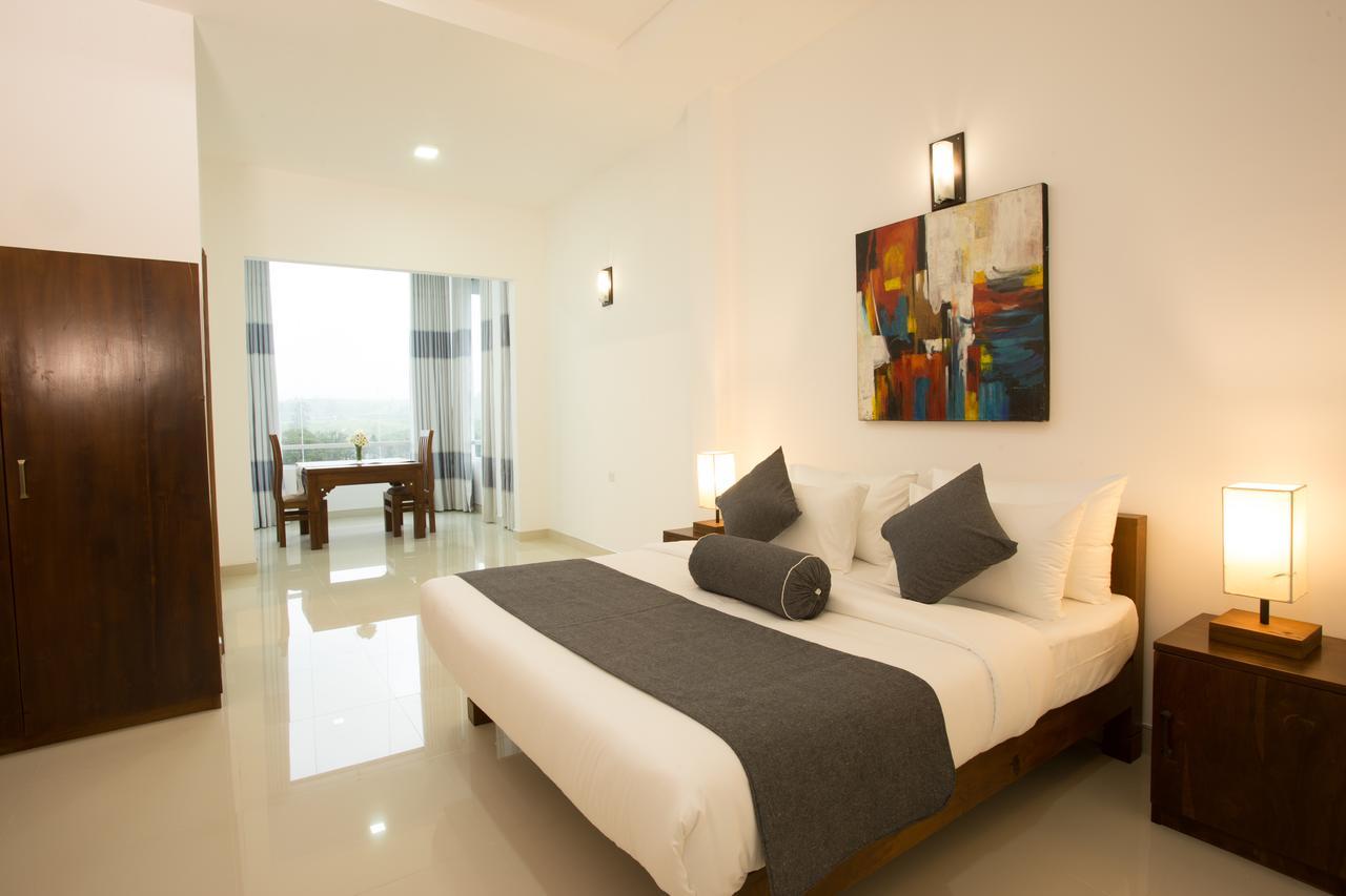 Grand Camellia Hotel Нувара-Элия Экстерьер фото