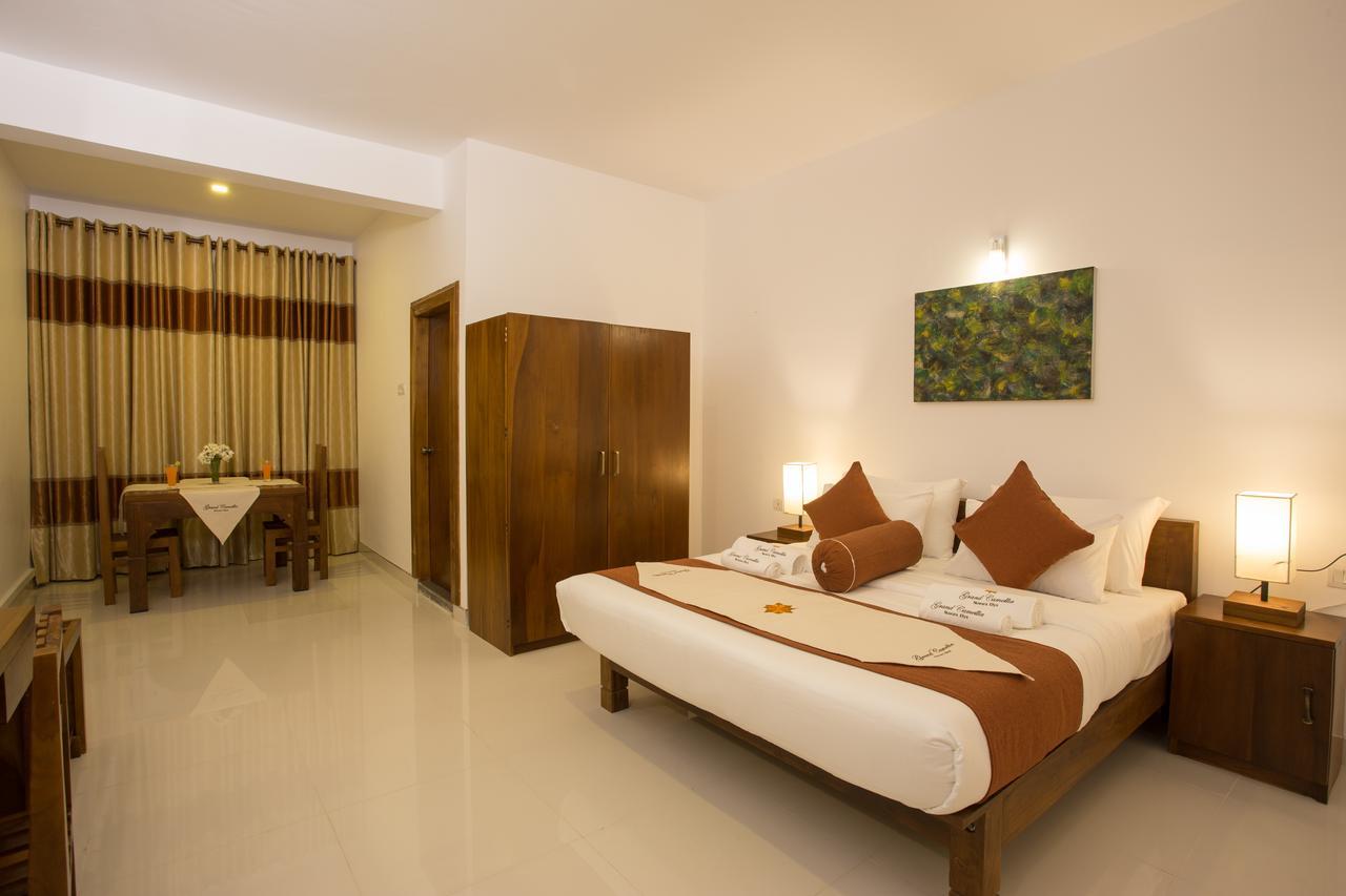 Grand Camellia Hotel Нувара-Элия Экстерьер фото