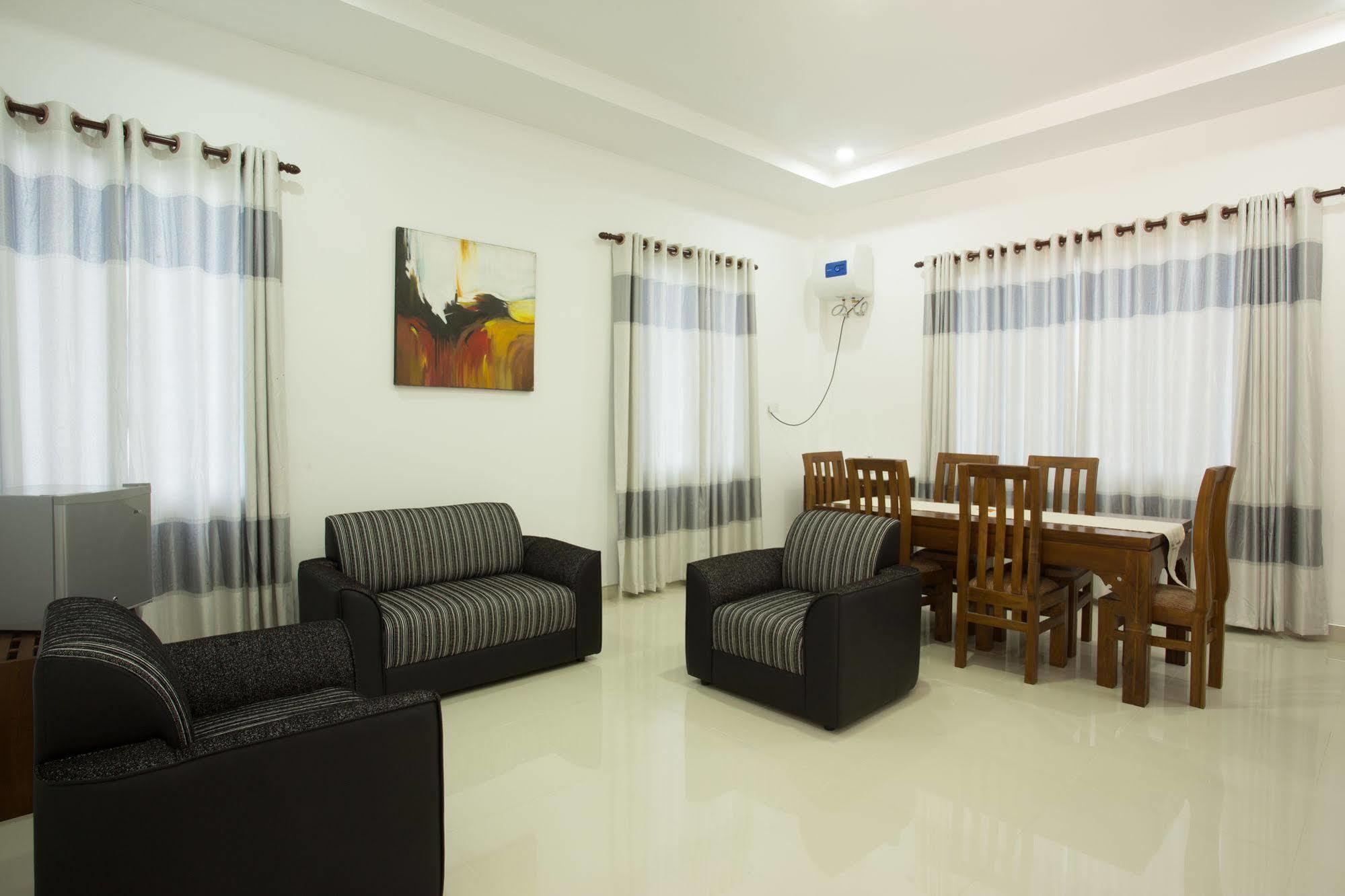 Grand Camellia Hotel Нувара-Элия Экстерьер фото